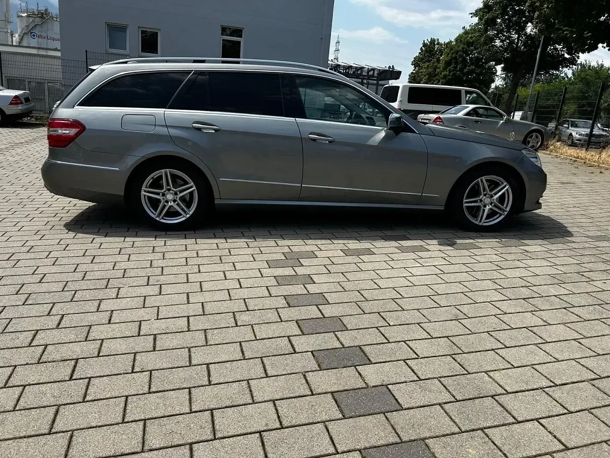 Usata Mercedes E250 170 CV (125 kW) 2013 Grigio Station wagon