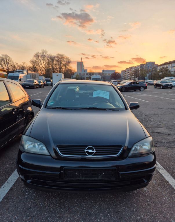 Schwarz Gebraucht 2003 Opel Astra Coupé | 600 € (Superpreis) - Bild 1/4