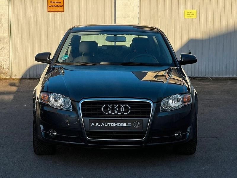 Gebraucht Audi A4 131 PS (96 kW) 2005 Grau Limousine