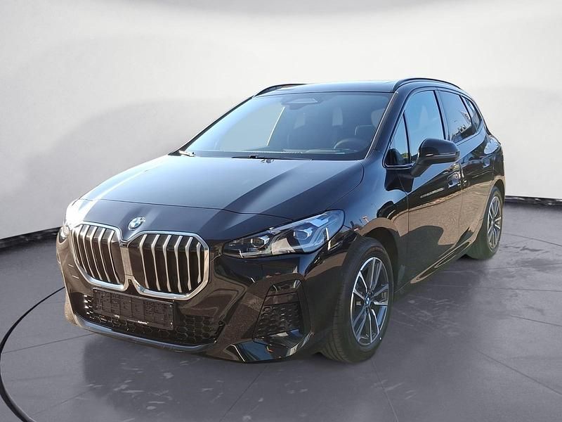 Neu BMW 223 Active Tourer 211 PS (155 kW) 2026 Schwarz Van / Kleinbus