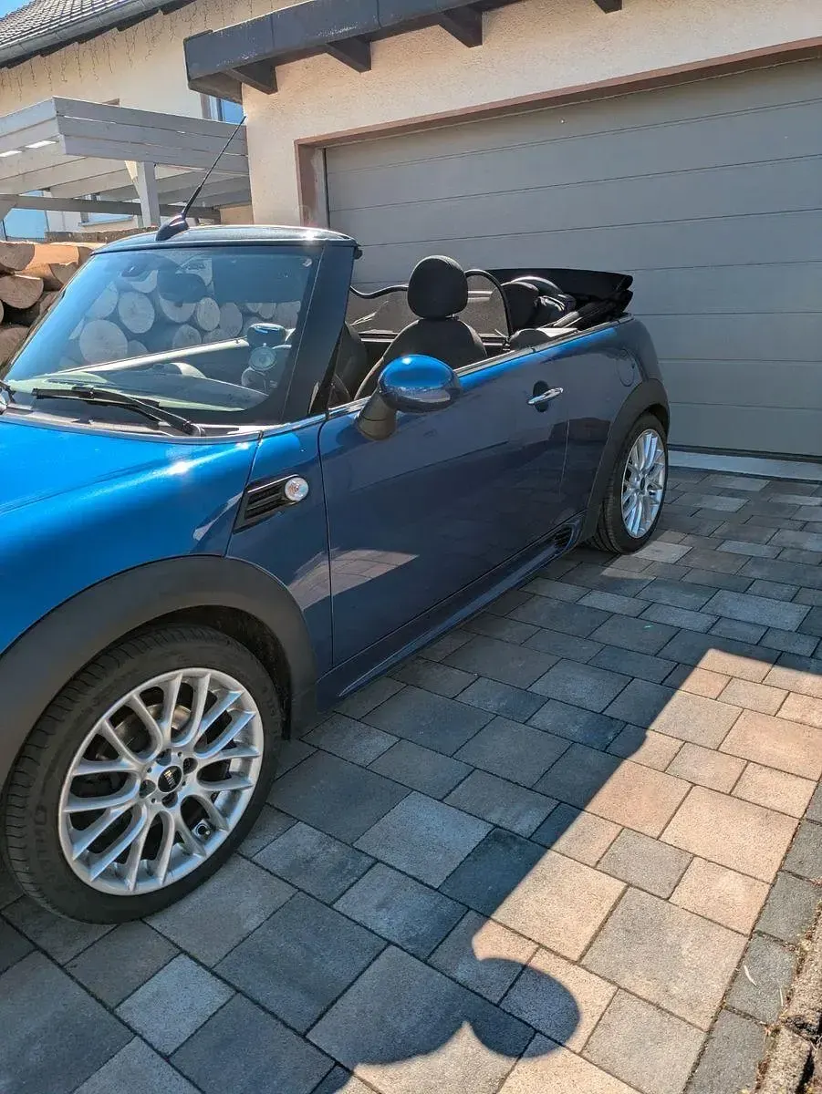Gebraucht Mini Cooper Cabriolet 122 PS (89 kW) 2014 Blau Cabrio