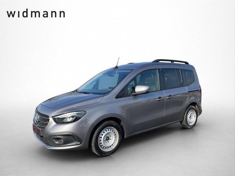 Chromitgrau metallic Gebraucht 2022 Mercedes T180 Progressive Van / Kleinbus | 26.850 € (Teuer) - Bild 1/4