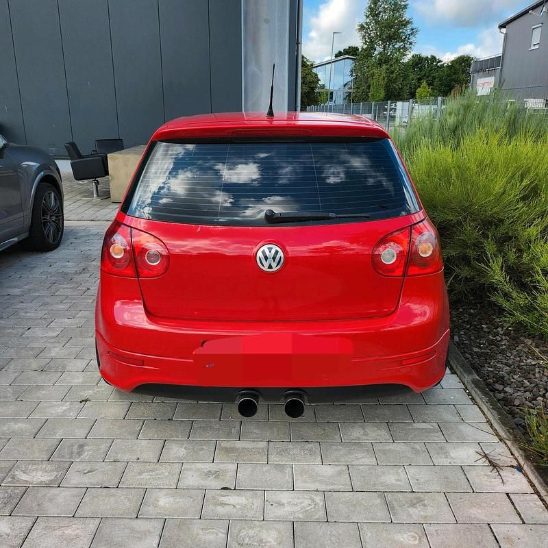 Gebraucht VW Golf GTI 200 PS (147 kW) 2005 Rot Coupé