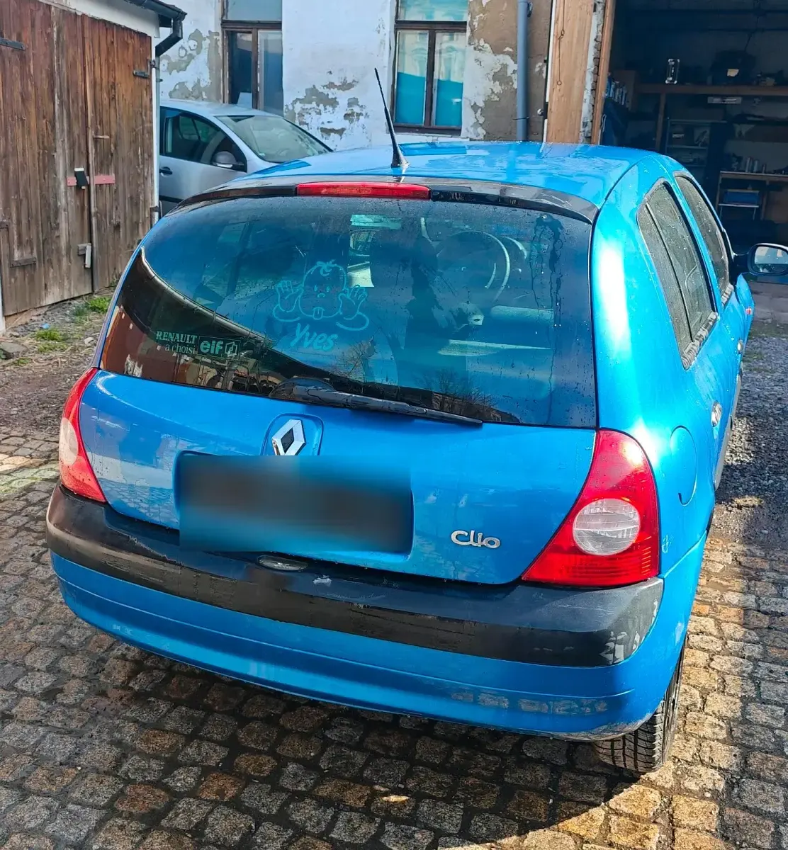 Brugt Renault Clio II 75 HK (55 kW) 2002 Blå Hatchback