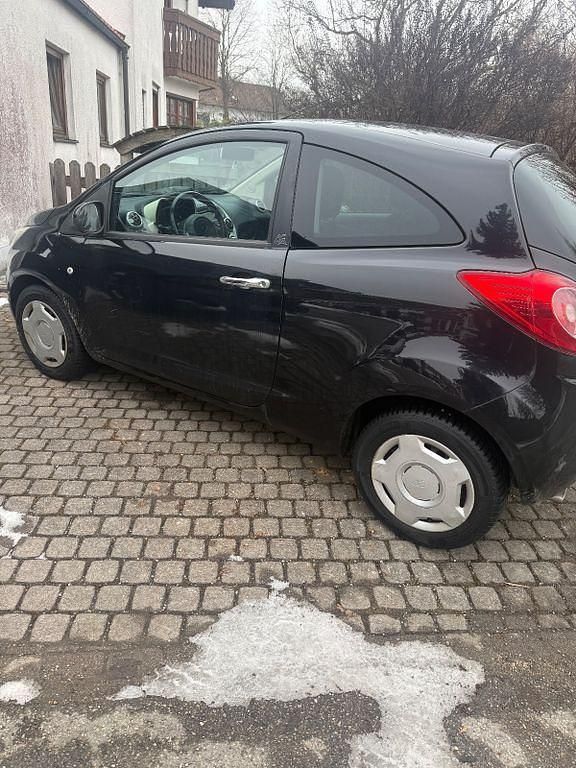 Schwarz Gebraucht 2009 Ford Ka Titanium Limousine | 2.690 € (Fairer Preis) - Bild 1/3