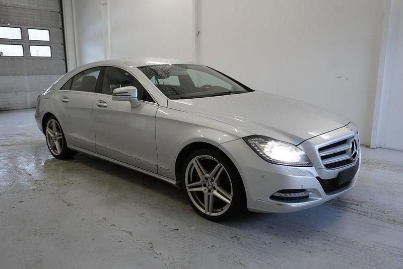Gebraucht Mercedes CLS350 306 PS (225 kW) 2011 Silber Limousine