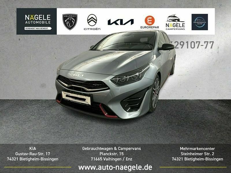 Lunarsilber met. Gebraucht 2022 Kia ProCeed GT Kleinwagen | 26.400 € (Fairer Preis) - Bild 1/3