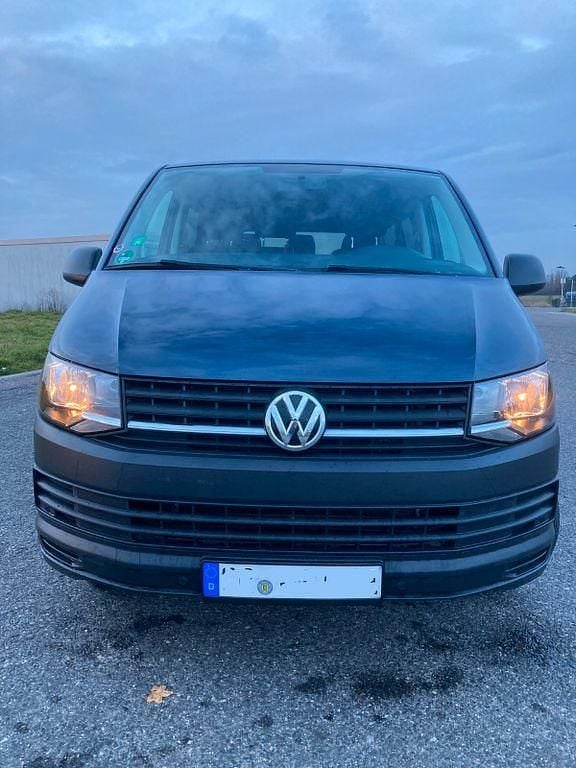 Gebraucht VW T6 150 PS (110 kW) 2018 Blau Van