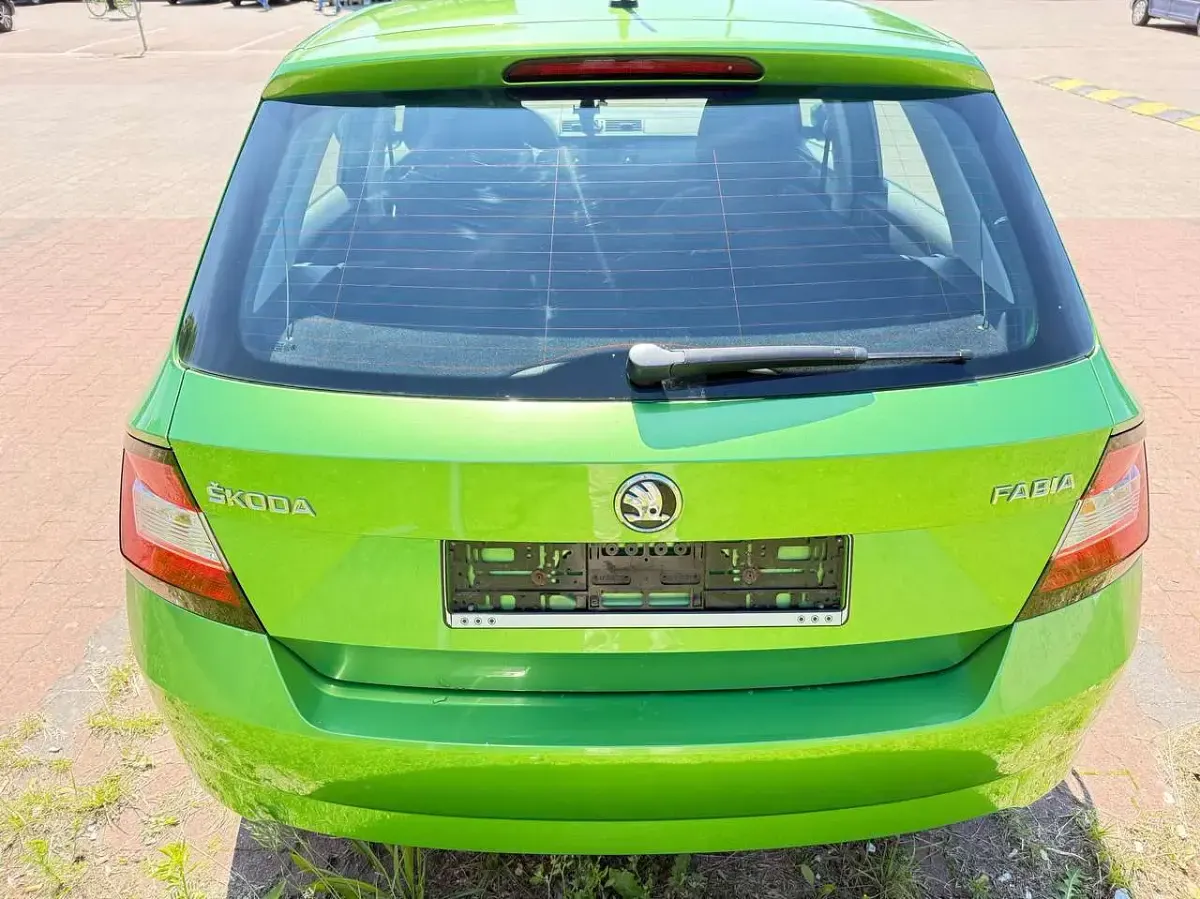 Gebraucht Skoda Fabia 90 PS (66 kW) 2016 Grün Kombi
