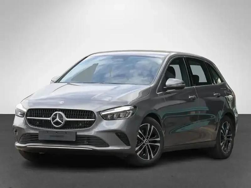 Gebraucht Mercedes B200 Progressive 150 PS (110 kW) 2025 Grau metalliclack mountaingra Van / Kleinbus