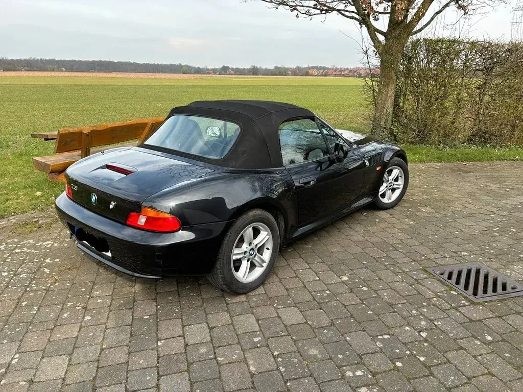 Gebraucht BMW Z3 150 PS (110 kW) 2000 Schwarz Cabrio