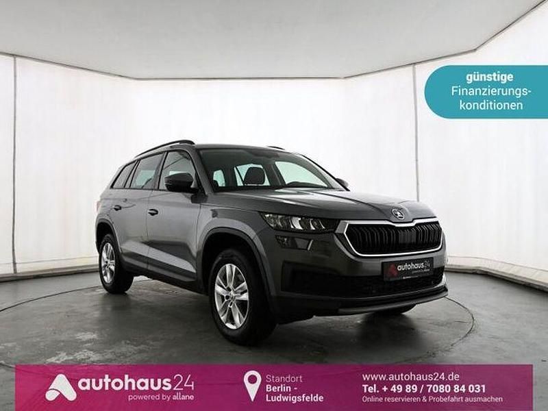 Grau Gebraucht 2024 Skoda Kodiaq Ambition SUV | 34.220 € (Guter Preis) - Bild 1/4