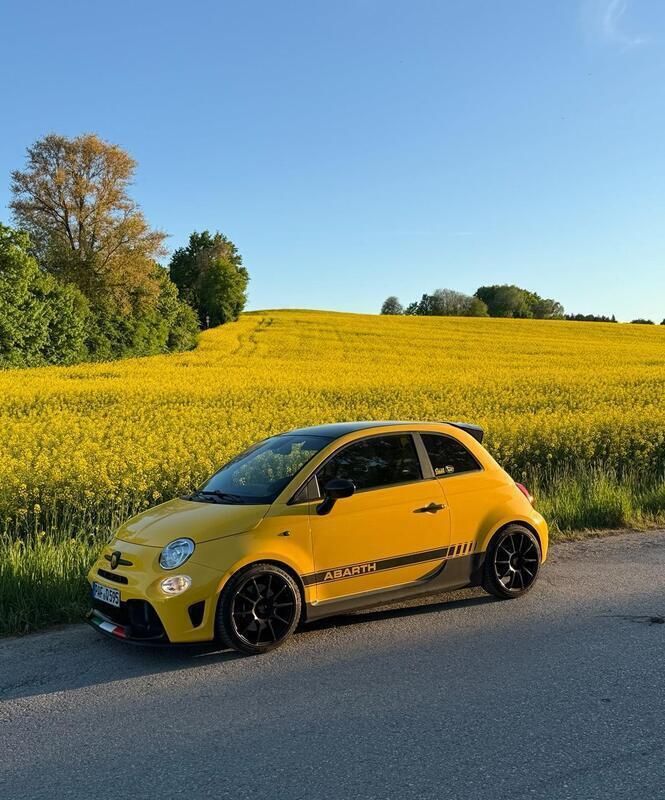Gelb Gebraucht 2020 Abarth 595 Competizione Kleinwagen | 18.500 € (Guter Preis) - Bild 1/4