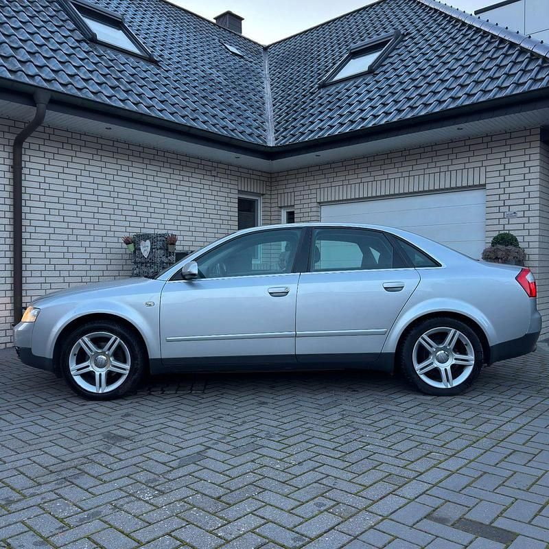 Gebraucht Audi A4 131 PS (96 kW) 2000 Grau Limousine