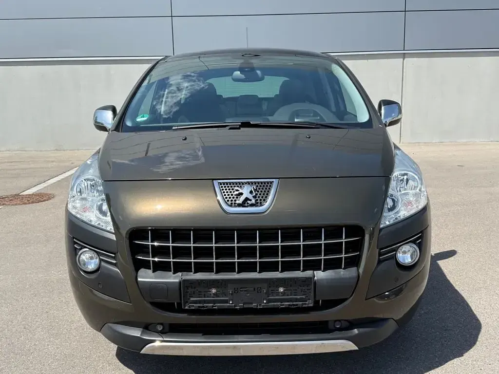 Gebraucht Peugeot 3008 Allure 150 PS (110 kW) 2012 Braun Kombi