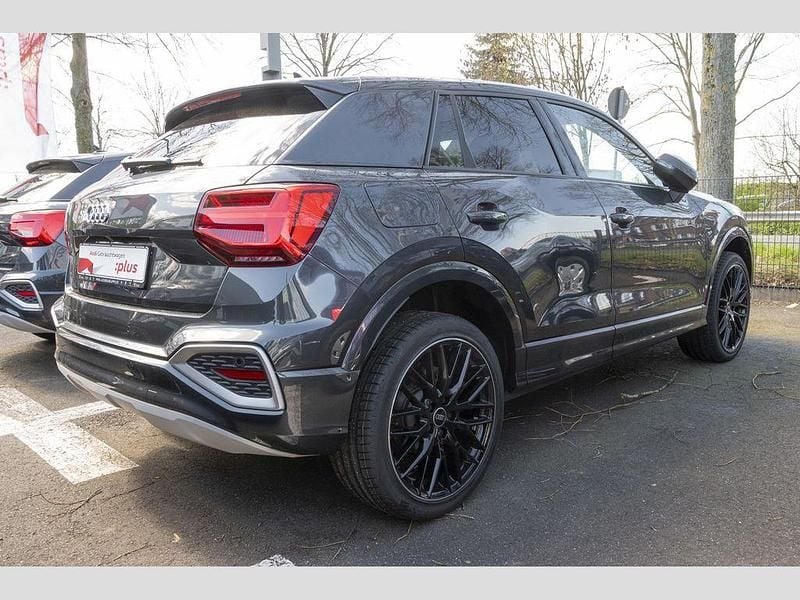 Gebraucht Audi Q2 Advanced 150 PS (110 kW) 2025 Manhattangrau metallic SUV