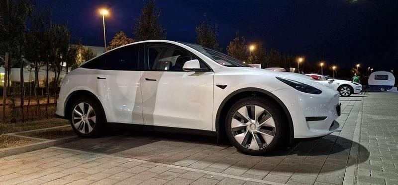 Gebraucht Tesla Model Y 378 kW (514 PS) 2023 Weiß SUV