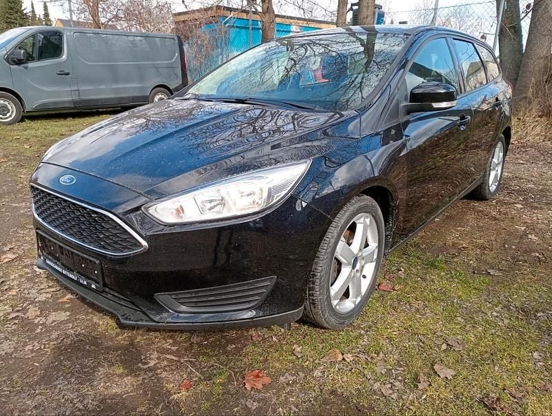 Gebraucht Ford Focus 2017 Schwarz Kombi