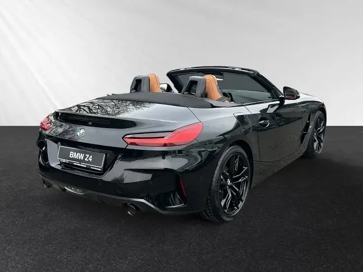 Gebraucht BMW Z4 M Sport 197 PS (144 kW) 2025 Black sapphire metallic Cabrio