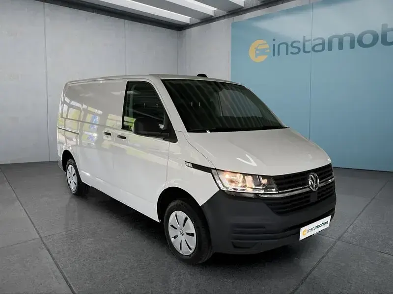 Usata VW Multivan 150 CV (110 kW) 2024 Bianco Monovolume