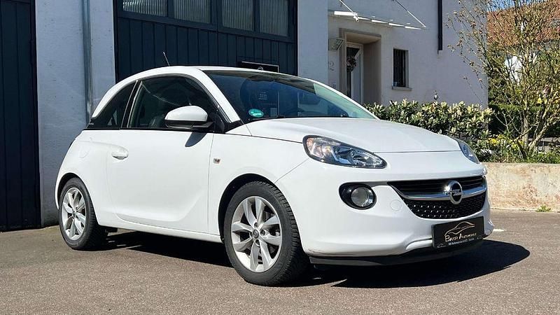 Second-hand Opel Adam 69 CP (50 kW) 2019 Alb Hatchback
