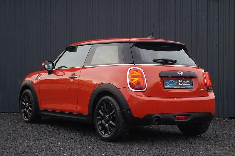 Gebraucht Mini ONE 102 PS (75 kW) 2020 Orange Kleinwagen