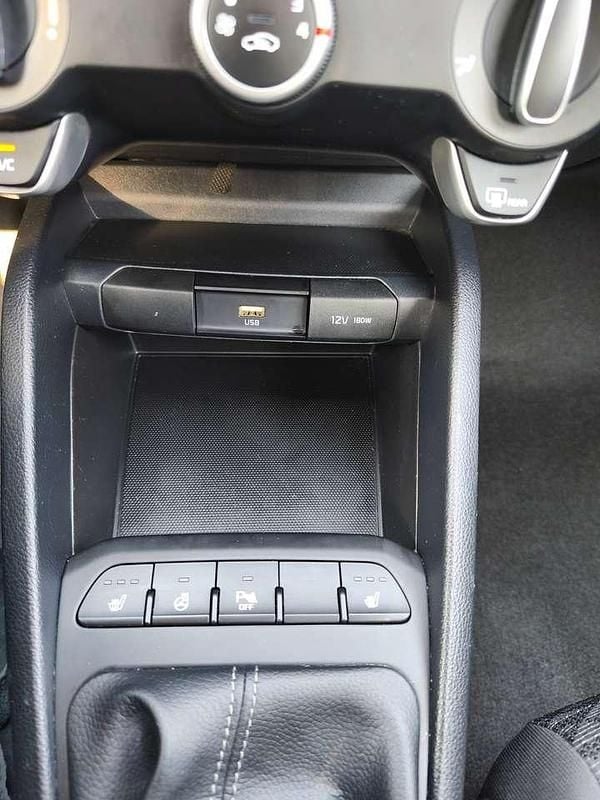 Gebraucht Kia Rio Edition 7 84 PS (61 kW) 2021 Grau Limousine