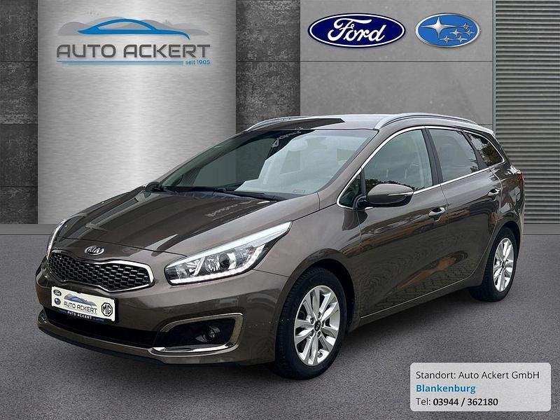 D5u) sandbeige met. (beige Gebraucht 2017 Kia Ceed Sportswagon Spirit Kombi | 9.990 € (Guter Preis) - Bild 1/4