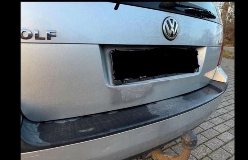 Second-hand VW Golf IV 101 CP (74 kW) 2001 Argintiu Break