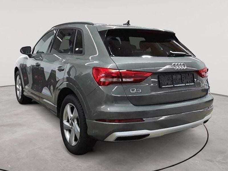 Gebraucht Audi Q3 Advanced 150 PS (110 kW) 2024 Chronosgrau metallic SUV