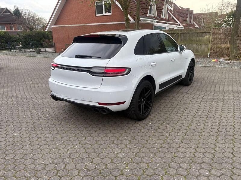 Second-hand Porsche Macan 245 CP (180 kW) 2019 Alb SUV