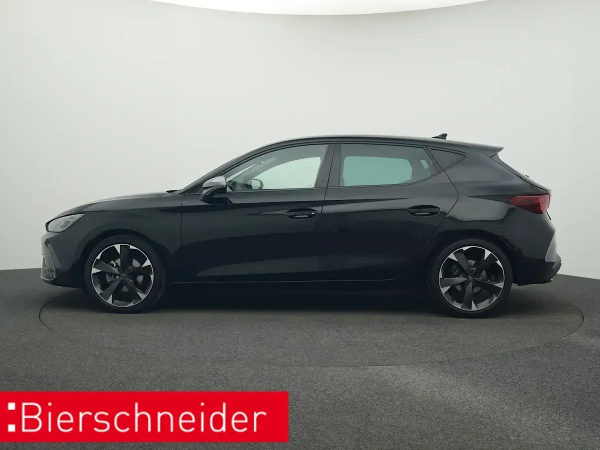 Usata Cupra Leon 150 CV (110 kW) 2025 Nero Berlina