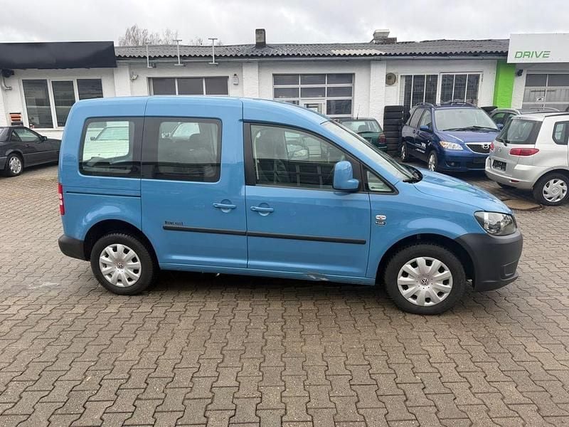 Gebraucht VW Caddy Trendline 86 PS (63 kW) 2012 Blau Van / Kleinbus