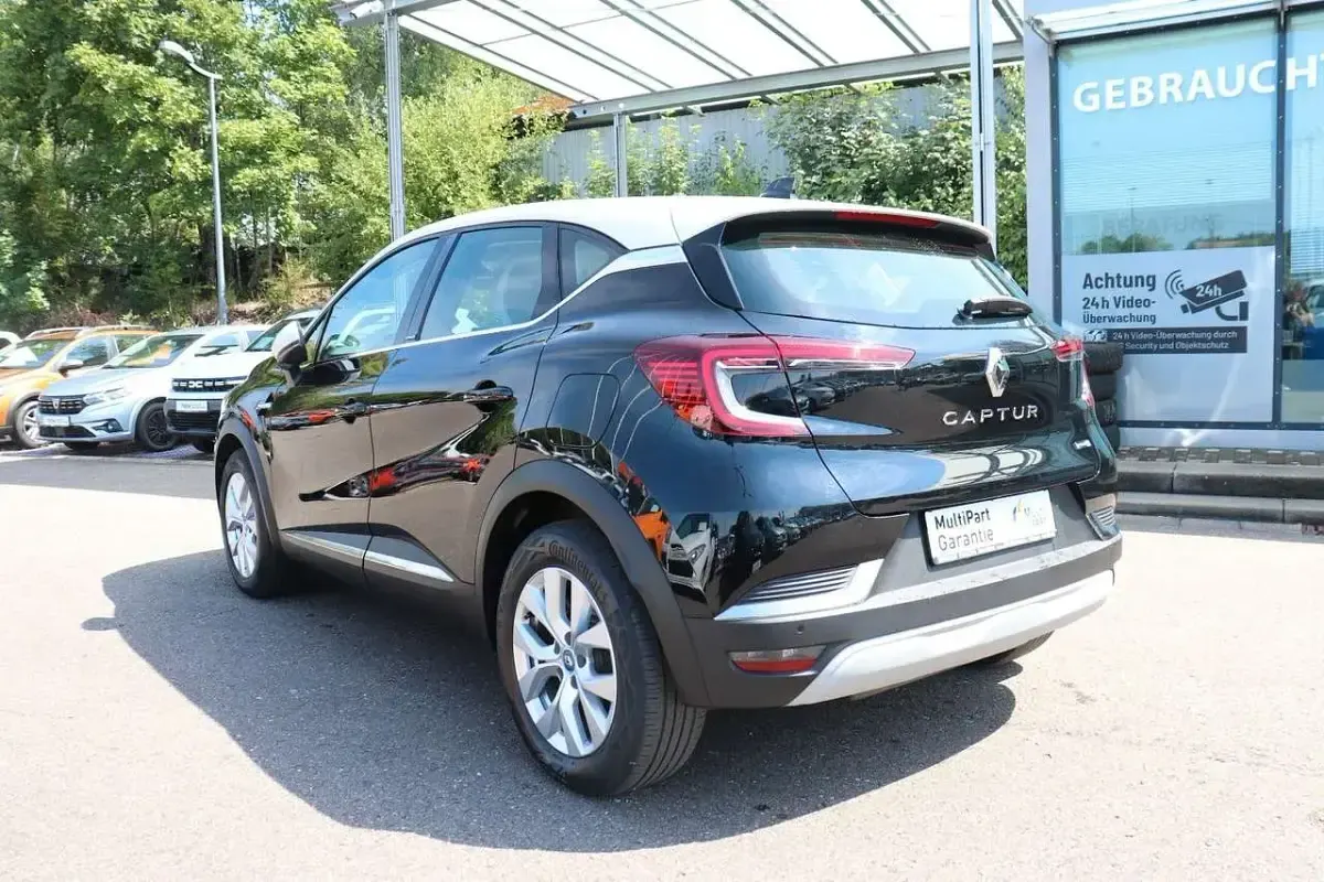 Gebraucht Renault Captur Intens 91 PS (66 kW) 2022 Schwarz SUV