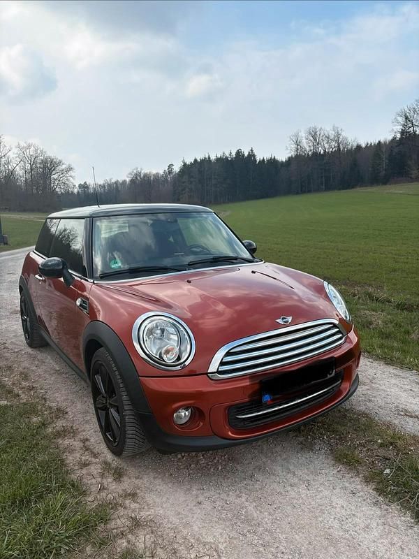 Gebraucht Mini Cooper 122 PS (89 kW) 2012 Orange Kleinwagen