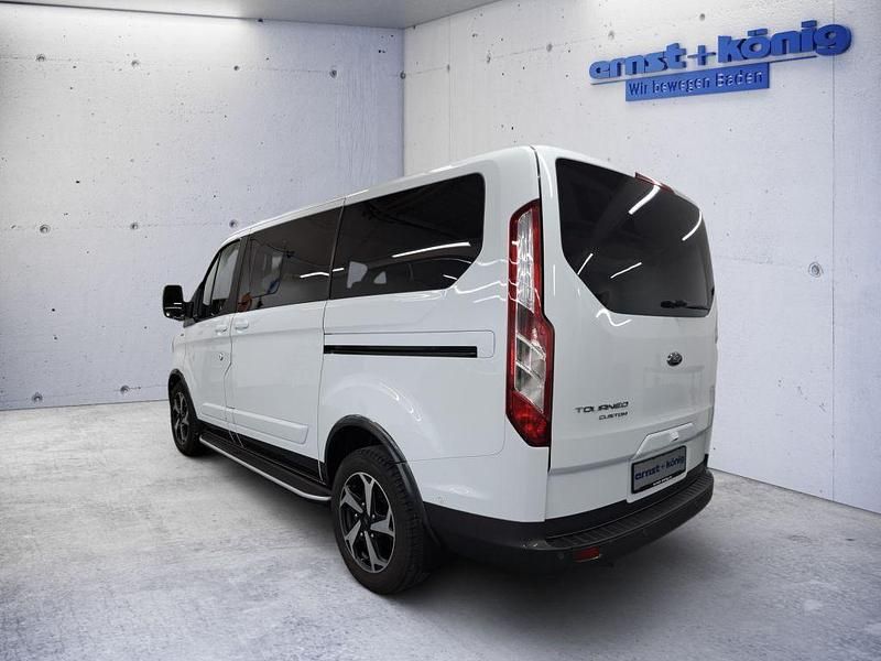 Gebraucht Ford Tourneo Active 150 PS (110 kW) 2022 Weiß Van / Kleinbus