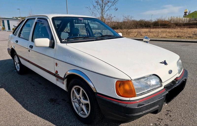 Gebraucht Ford Sierra 101 PS (74 kW) 1989 Weiß Limousine
