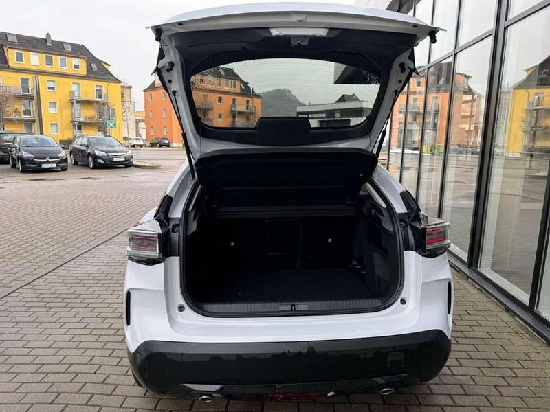 Gebraucht Citroën C4 136 PS (100 kW) 2025 Perlaneraschwarz metallic SUV