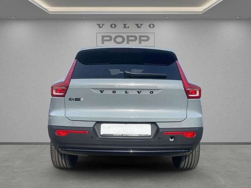 Neu Volvo EX40 Plus 185 kW (252 PS) 2026 Vapour grey SUV