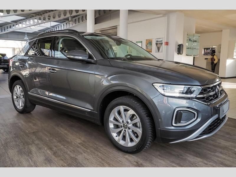 Usata VW T-Roc Style 150 CV (110 kW) 2024 SUV