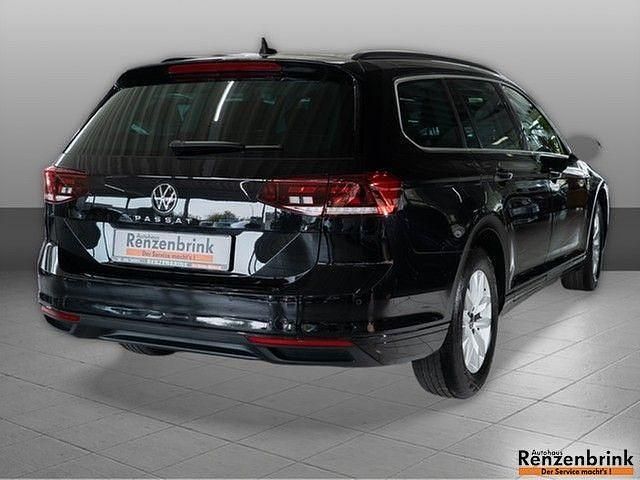 Gebraucht VW Passat Business 150 PS (110 kW) 2022 Schwarz Kombi