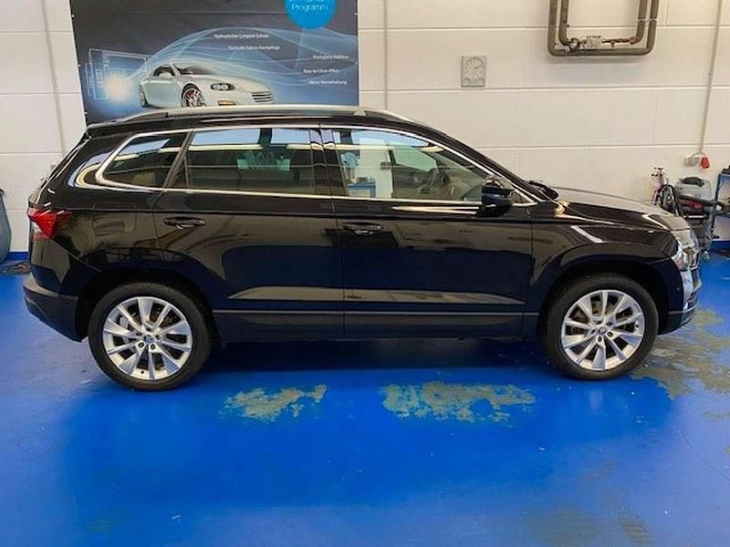 Schwarz Gebraucht 2019 Skoda Karoq Style SUV | 21.000 € (Guter Preis) - Bild 1/4
