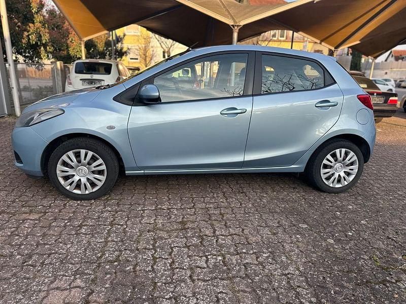 Gebraucht Mazda 2 Impuls 75 PS (55 kW) 2008 Blau Kleinwagen