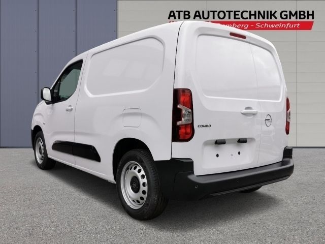Gebraucht Opel Combo Edition 102 PS (75 kW) 2024 Weiss Van / Kleinbus