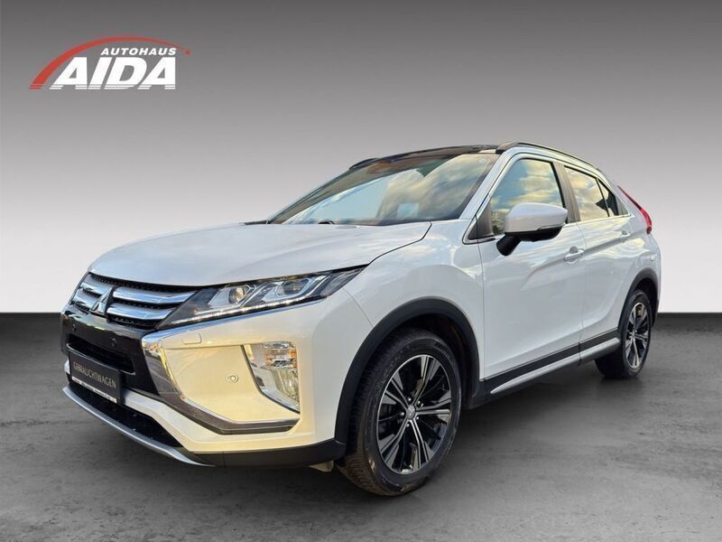 Weiß Gebraucht 2018 Mitsubishi Eclipse Cross Top SUV | 18.290 € (Fairer Preis) - Bild 1/4