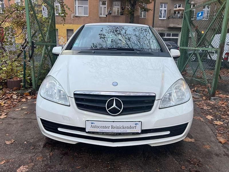 Gebraucht Mercedes A160 95 PS (69 kW) 2009 Weiß Kleinwagen