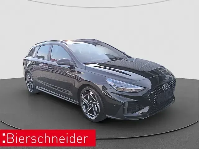 Neu Hyundai i30 N Line 140 PS (102 kW) 2025 Schwarz Kombi