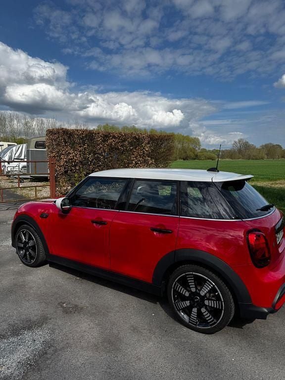 Gebraucht Mini Cooper S 178 PS (130 kW) 2021 Rot Kleinwagen