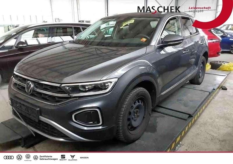 Indiumgrau metallic Gebraucht 2022 VW T-Roc IQ Drive SUV | 24.840 € (Superpreis) - Bild 1/4