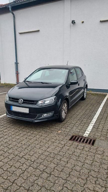 Schwarz Gebraucht 2013 VW Polo Life Limousine | 5.400 € (Guter Preis) - Bild 1/4
